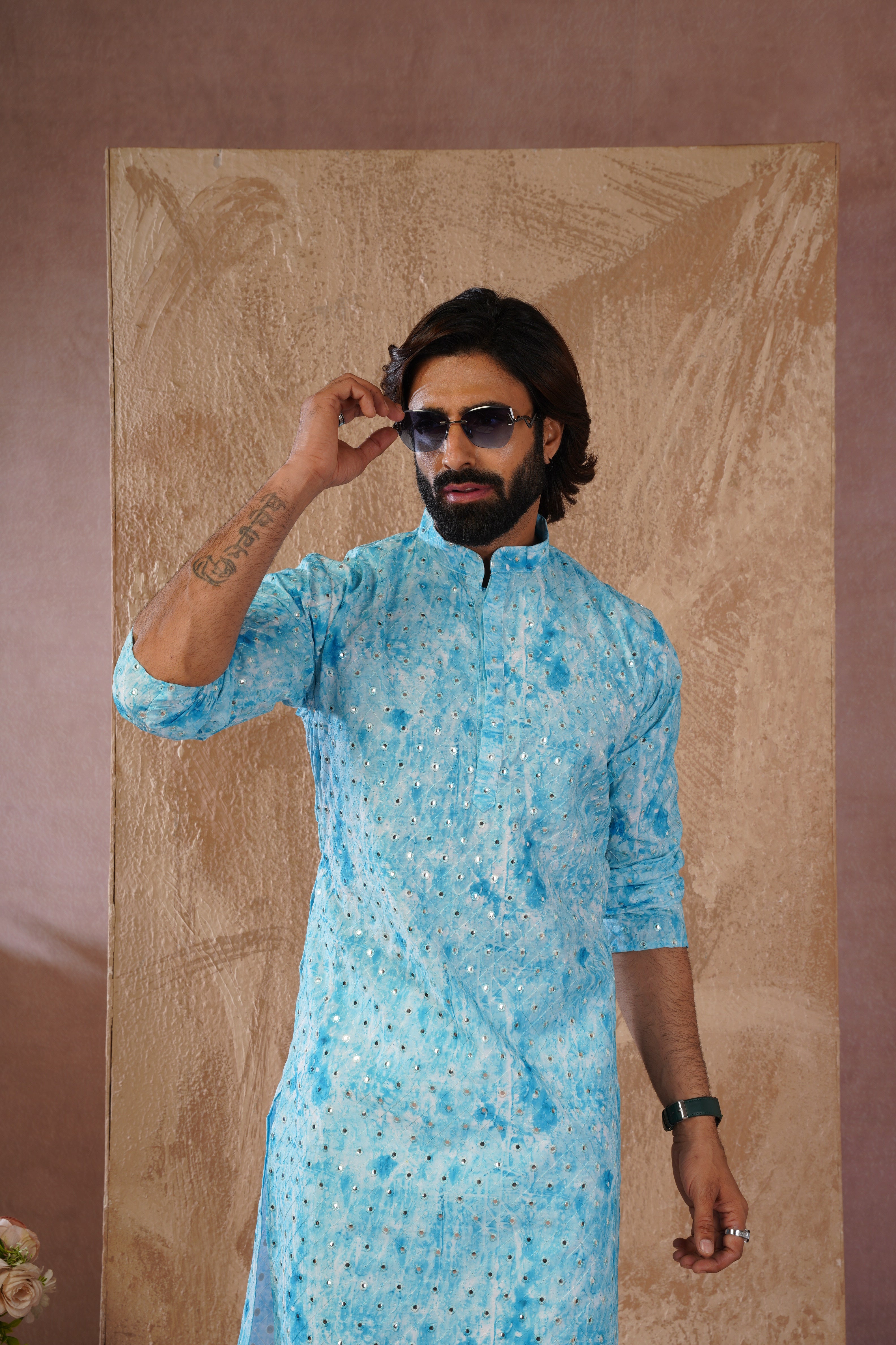 Classic Blue tie-dye kurta set with sequin glow