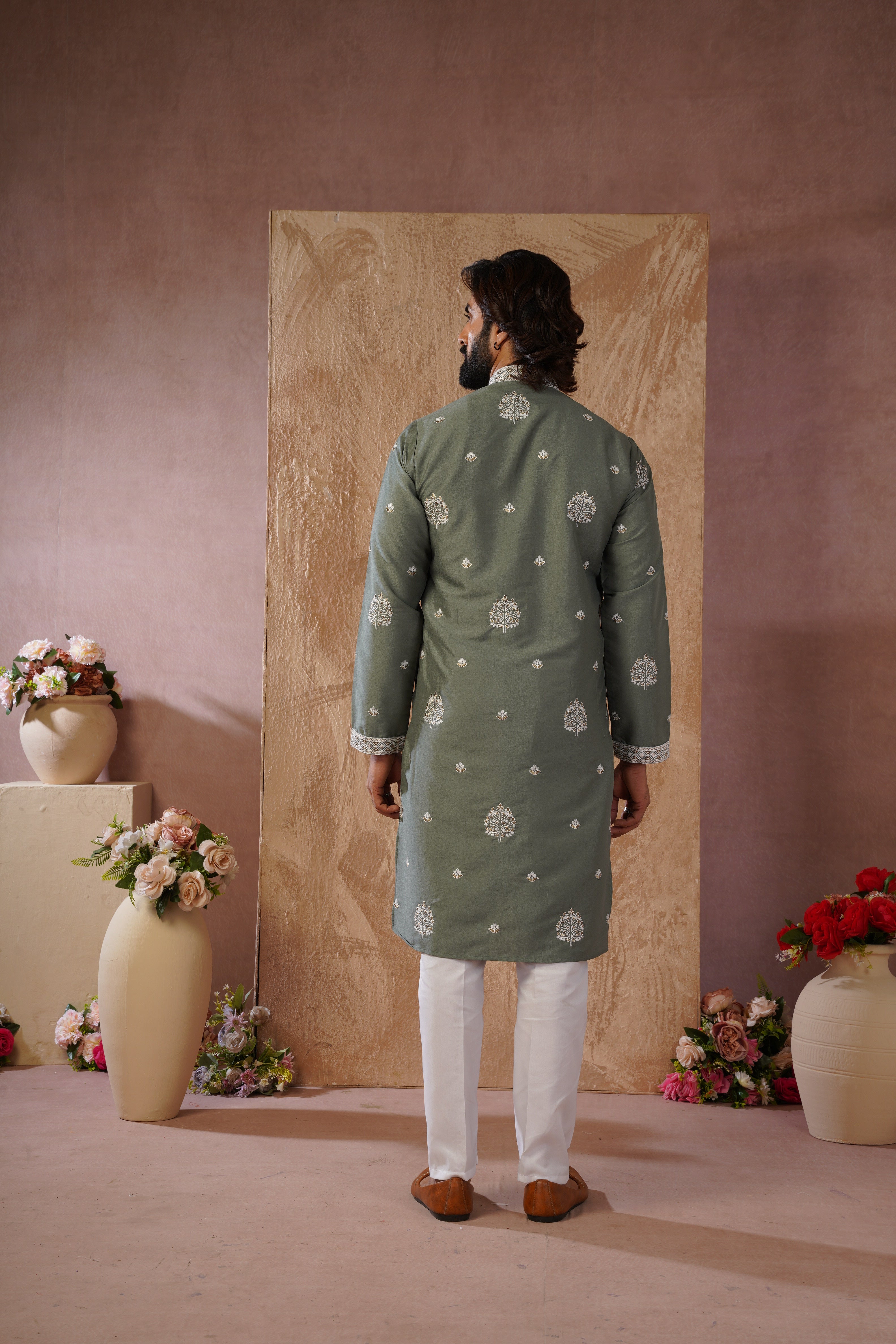 Majestic green Orchid Embroidered Kurta set