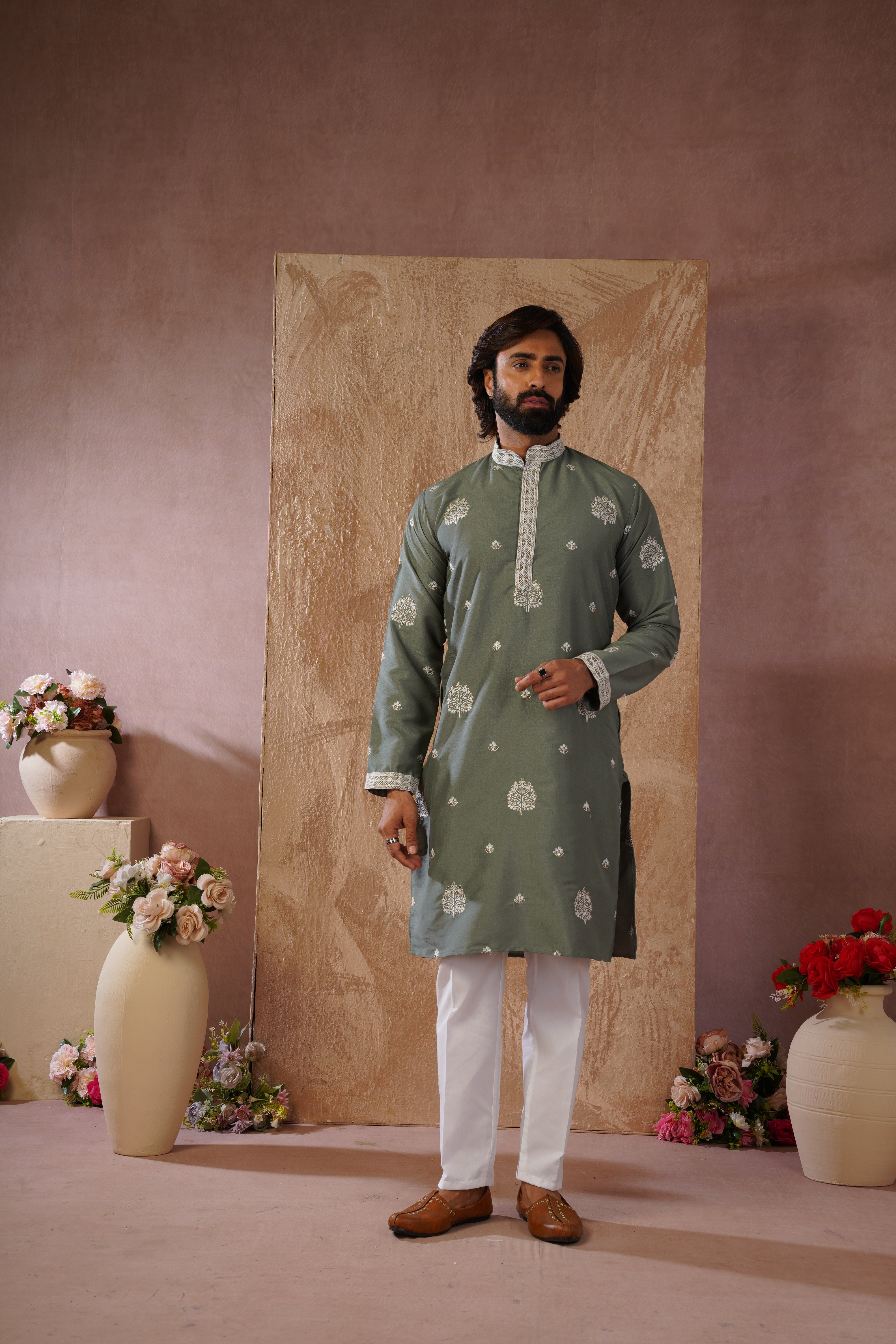 Majestic green Orchid Embroidered Kurta set