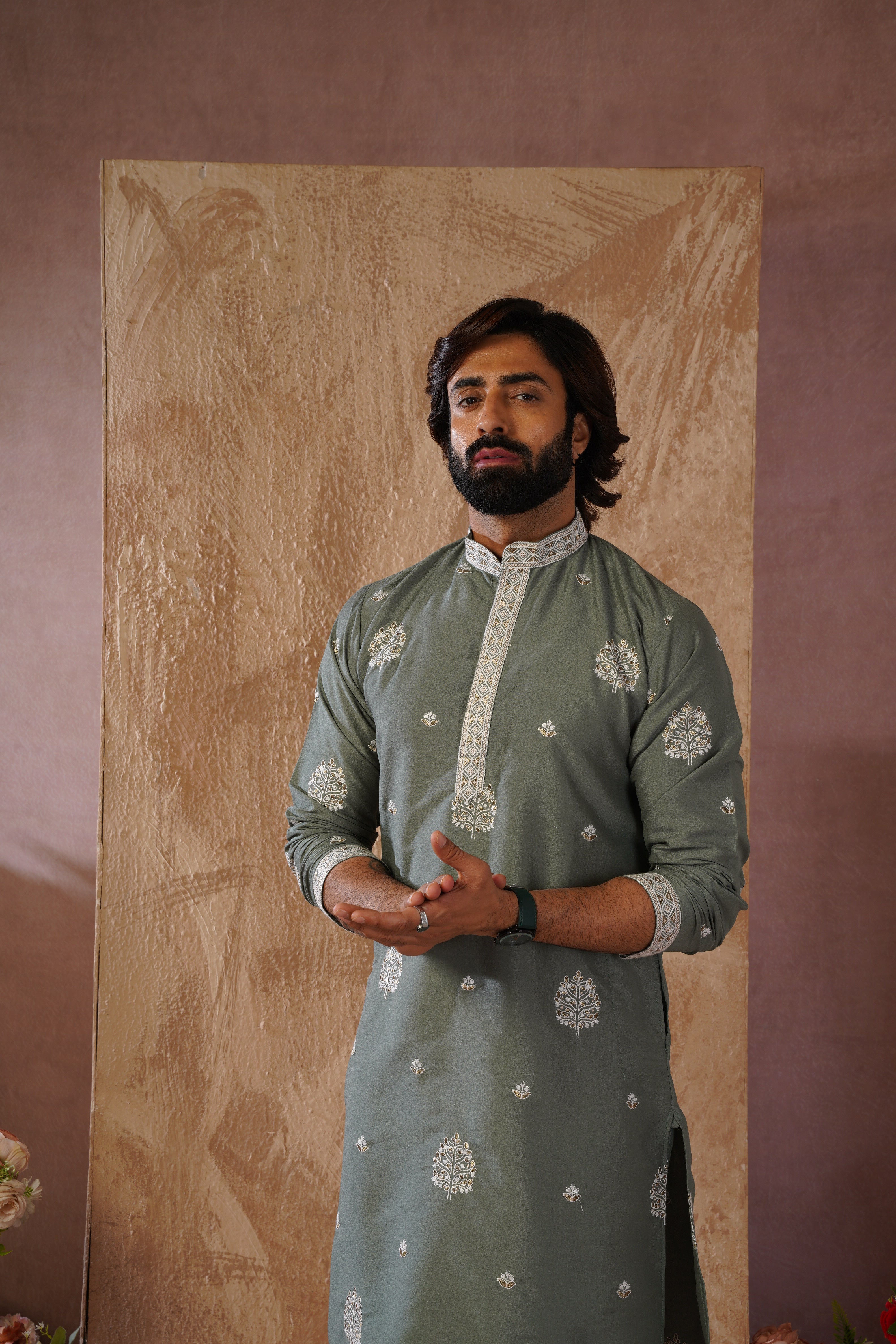 Majestic green Orchid Embroidered Kurta set