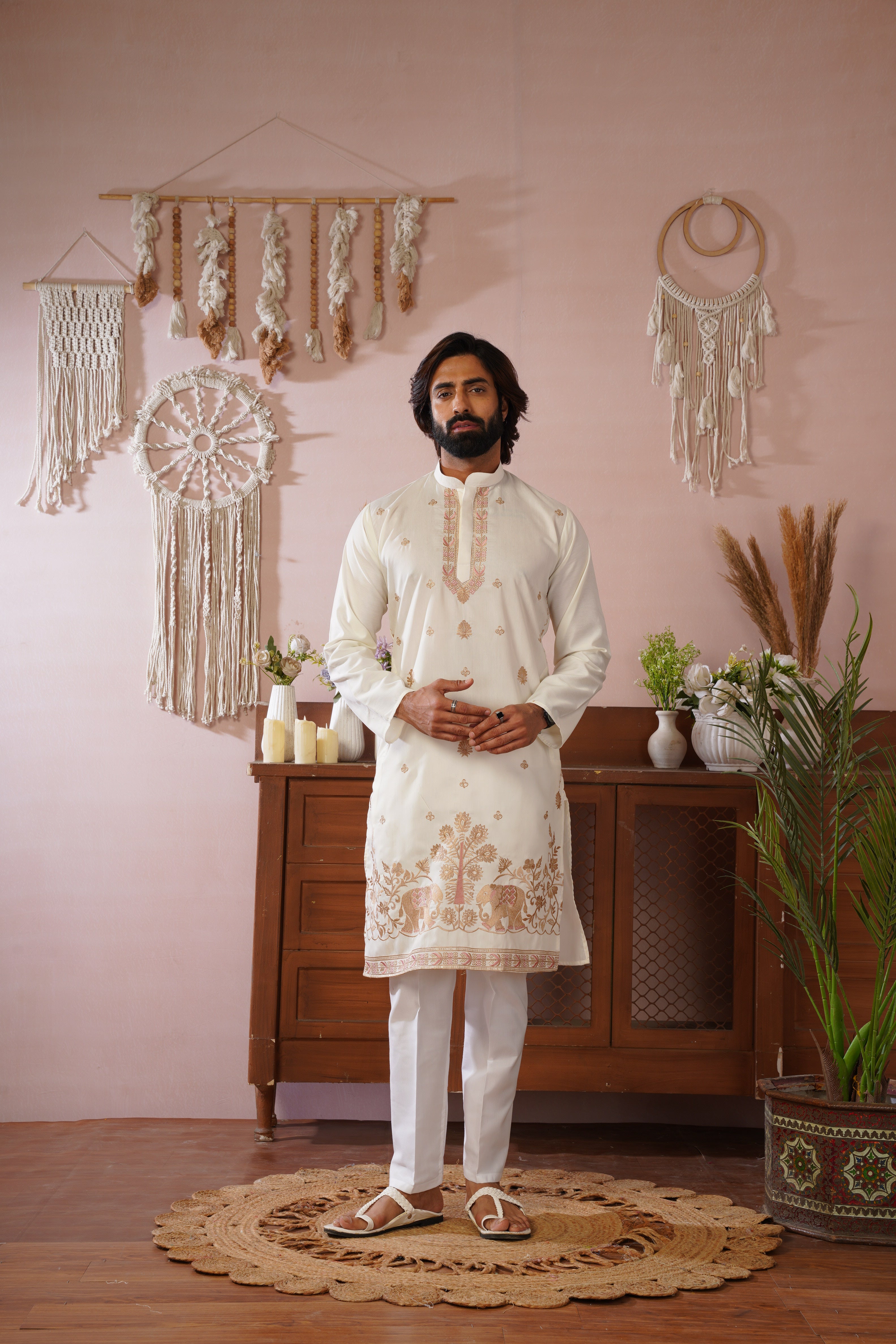Regal Haathi Darbar Embroidered White Kurta Set