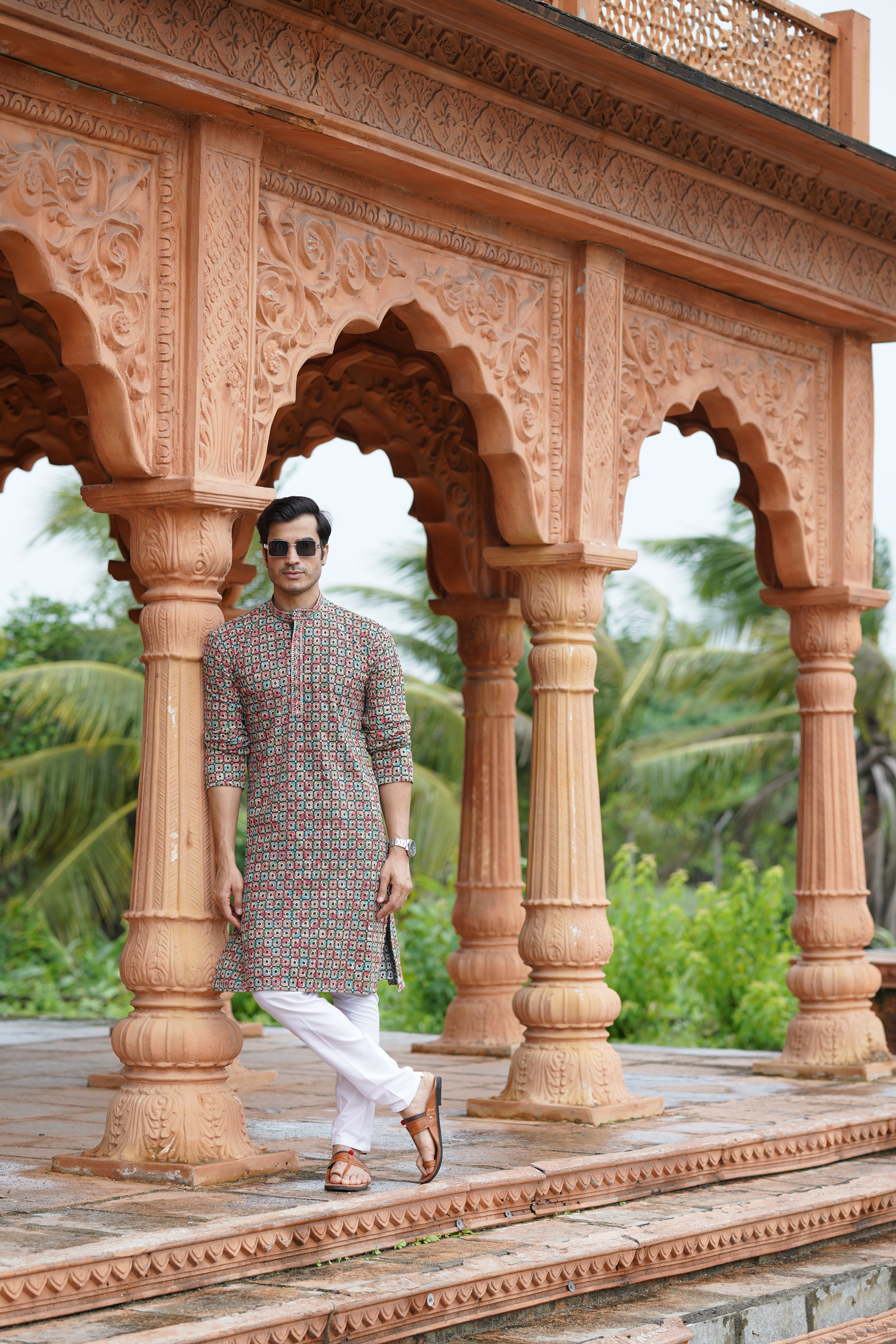 Green Men’s Grid Print Chikankari Embroidered Kurta