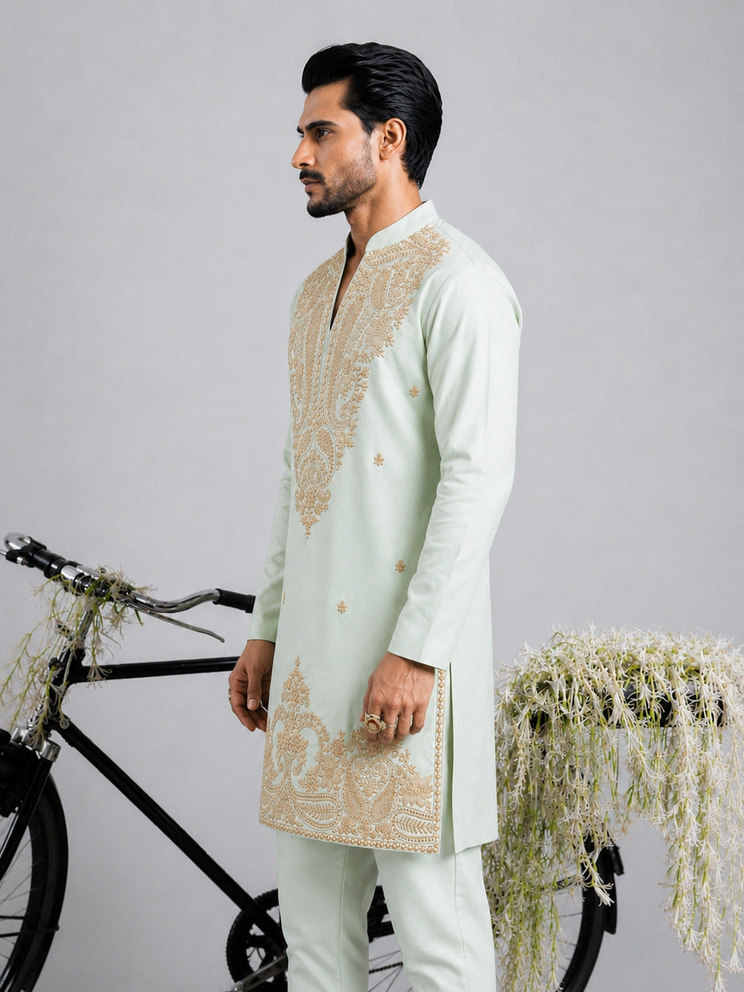 Pista Green Paisley Embroidered V-Neck Short Kurta