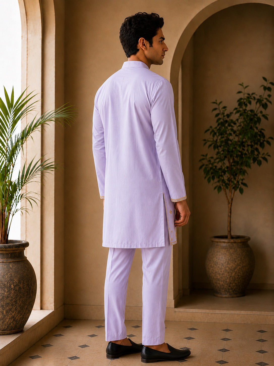 Lavender Heritage Embroidered V-Neck Short Kurta