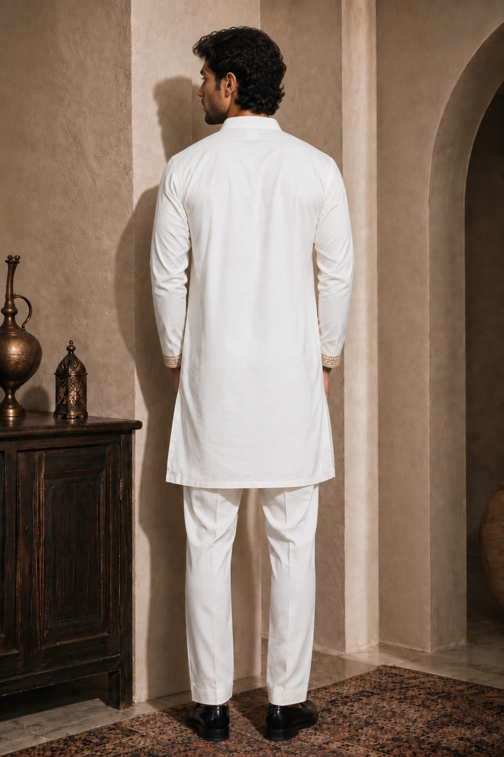 White Ornamental Embroidered Kurta