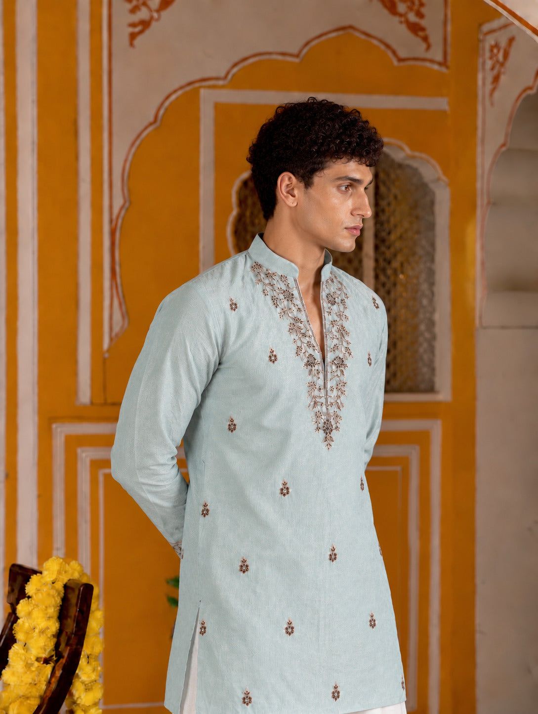 Motif Embroidered Green V-Neck Short Kurta